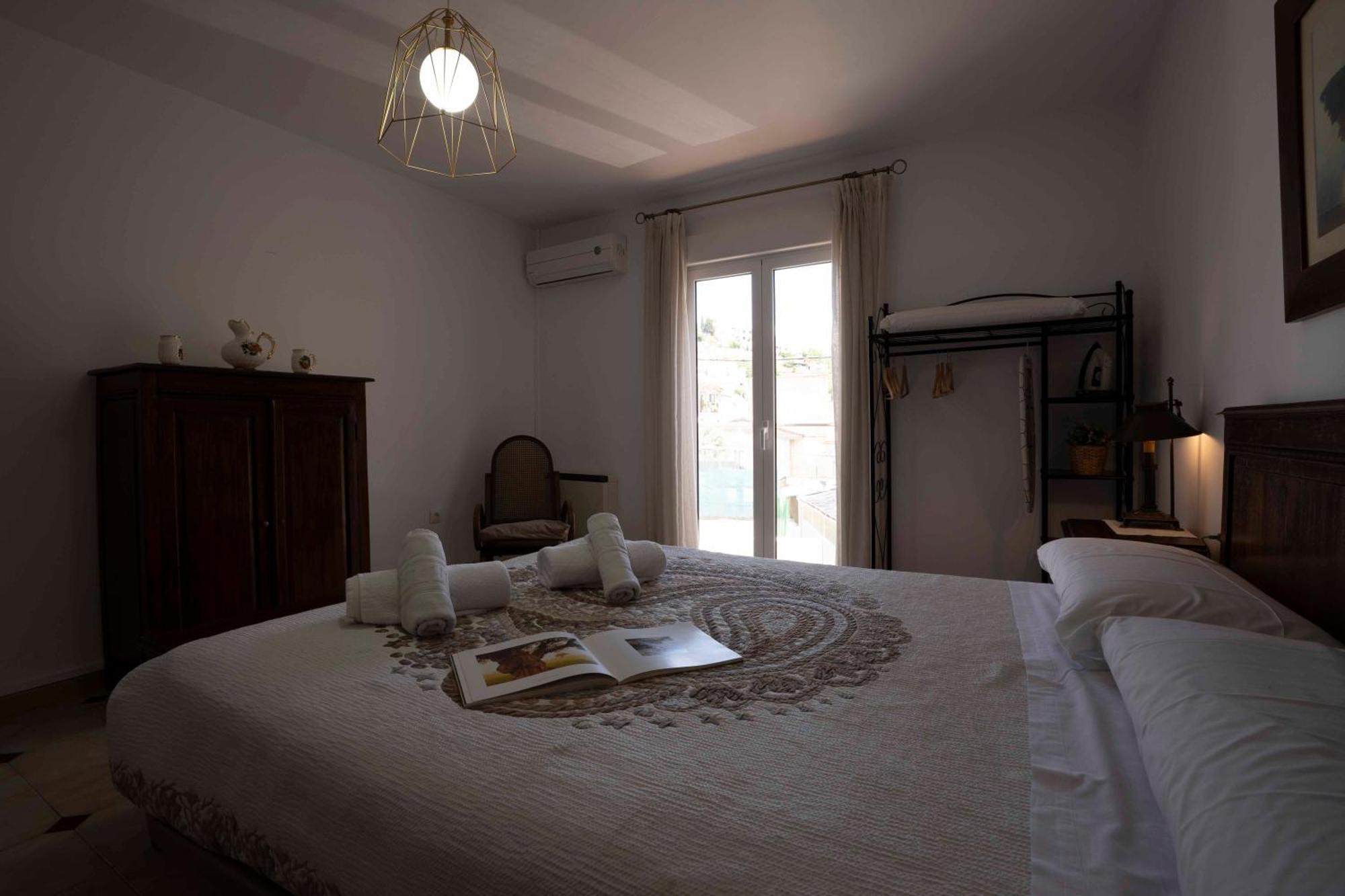 La Cueva De La Abuela Villa Cenes De La Vega Eksteriør bilde