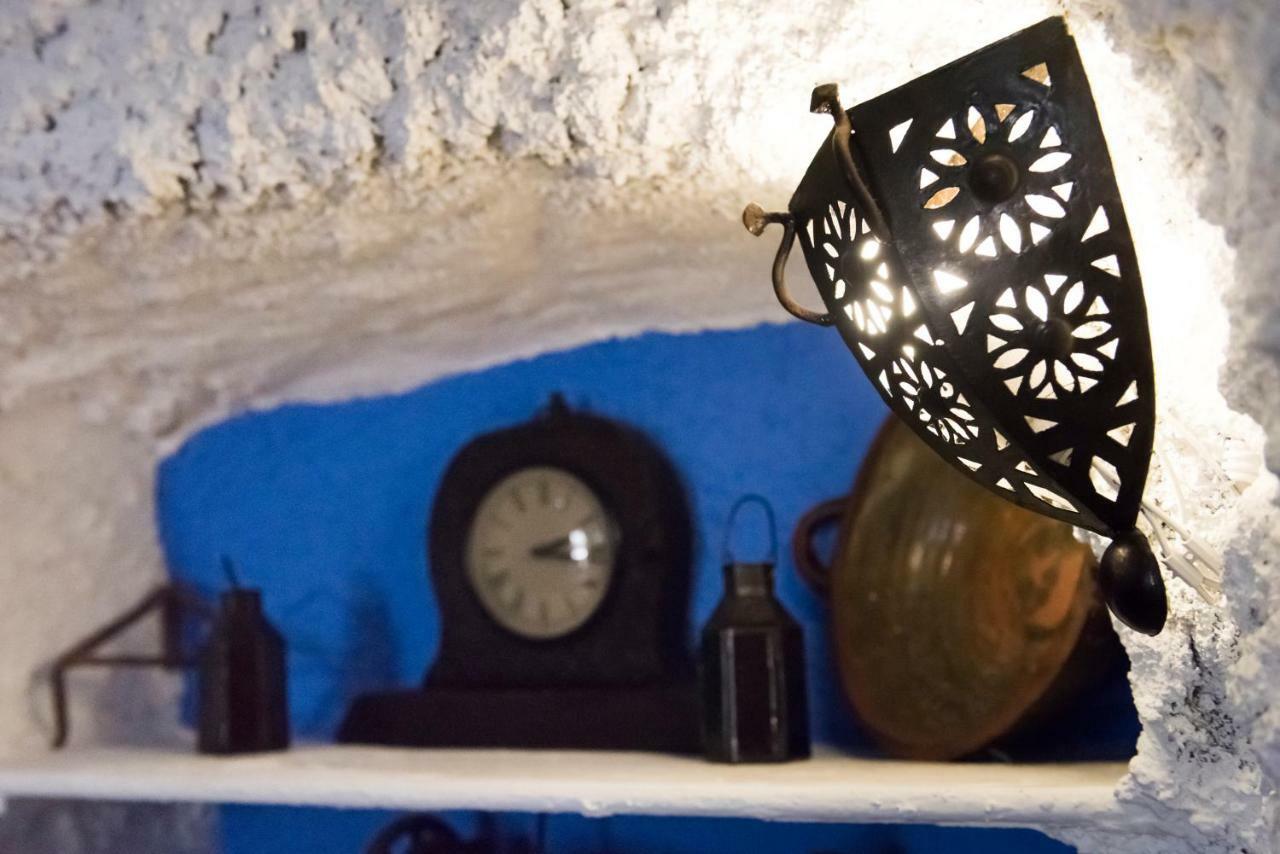 La Cueva De La Abuela Villa Cenes De La Vega Eksteriør bilde